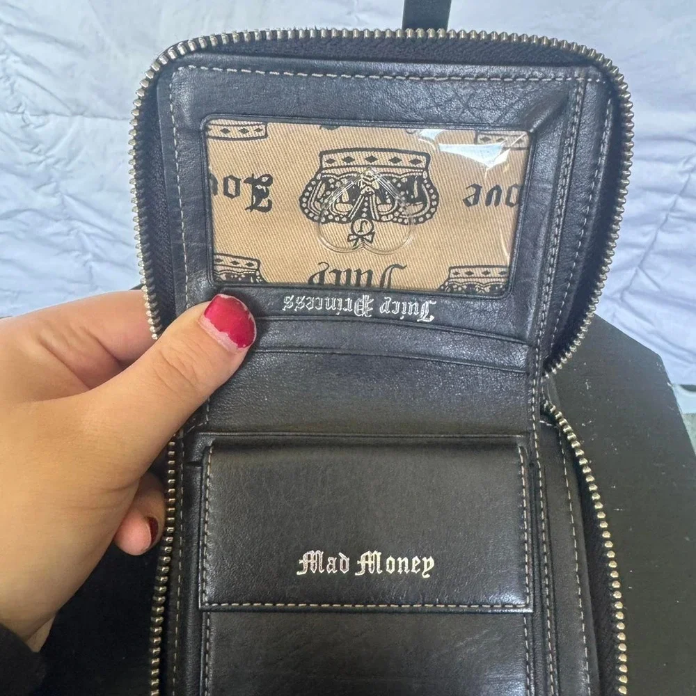 Y2K vintage Juicy Couture zip-around‎ wallet dark brown velour exterior